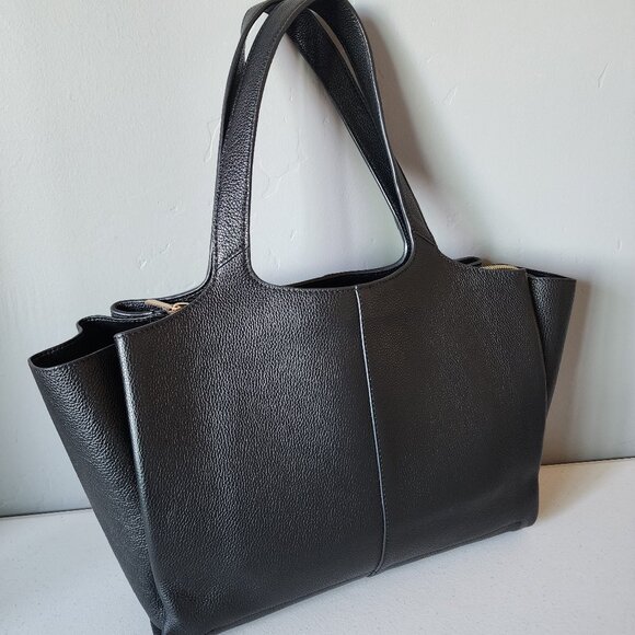 Banana Republic Portfolio Tote "EUC" - Picture 12 of 16